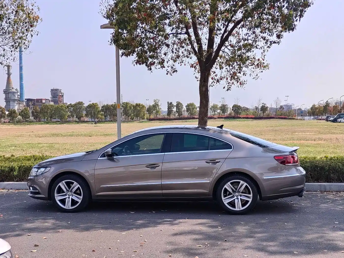 Volkswagen FAW-Volkswagen CC 2015 1.8TSI Luxury фото 4