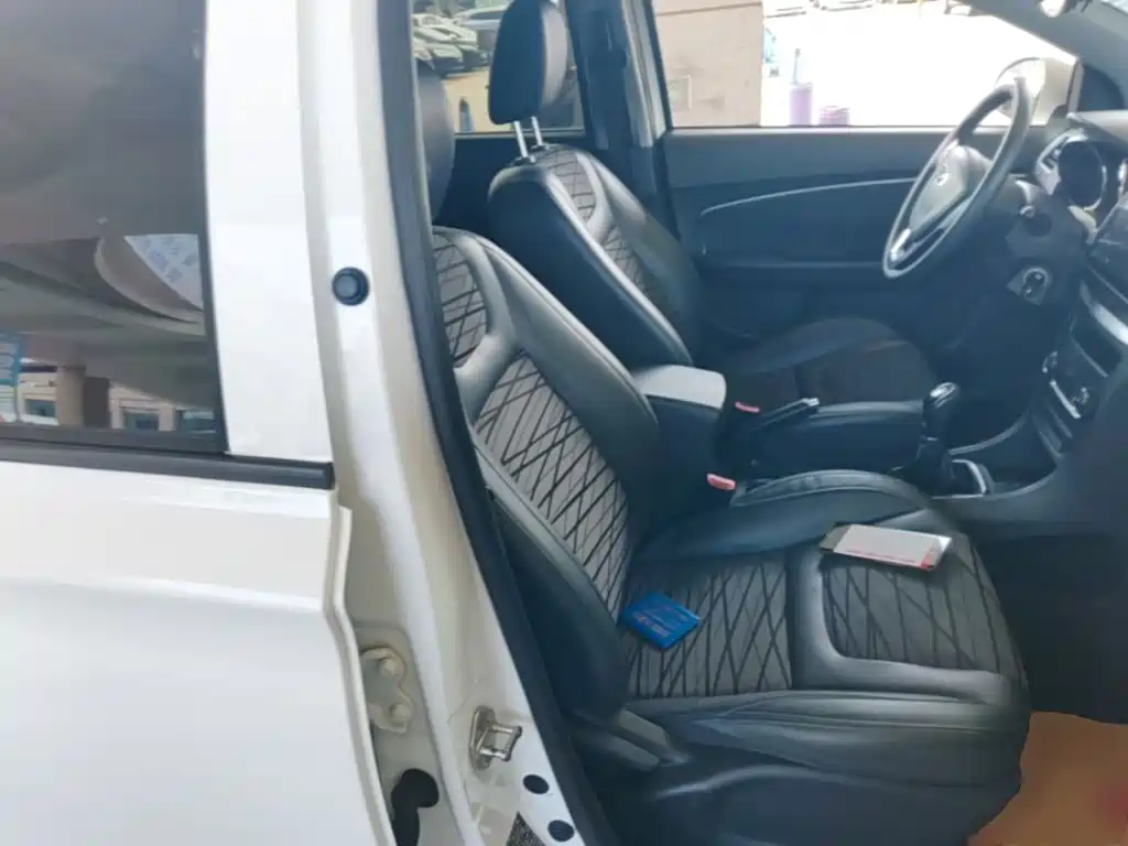 Cowin Kaiyi E3 2018 2018 1.5L Manual Luxury
