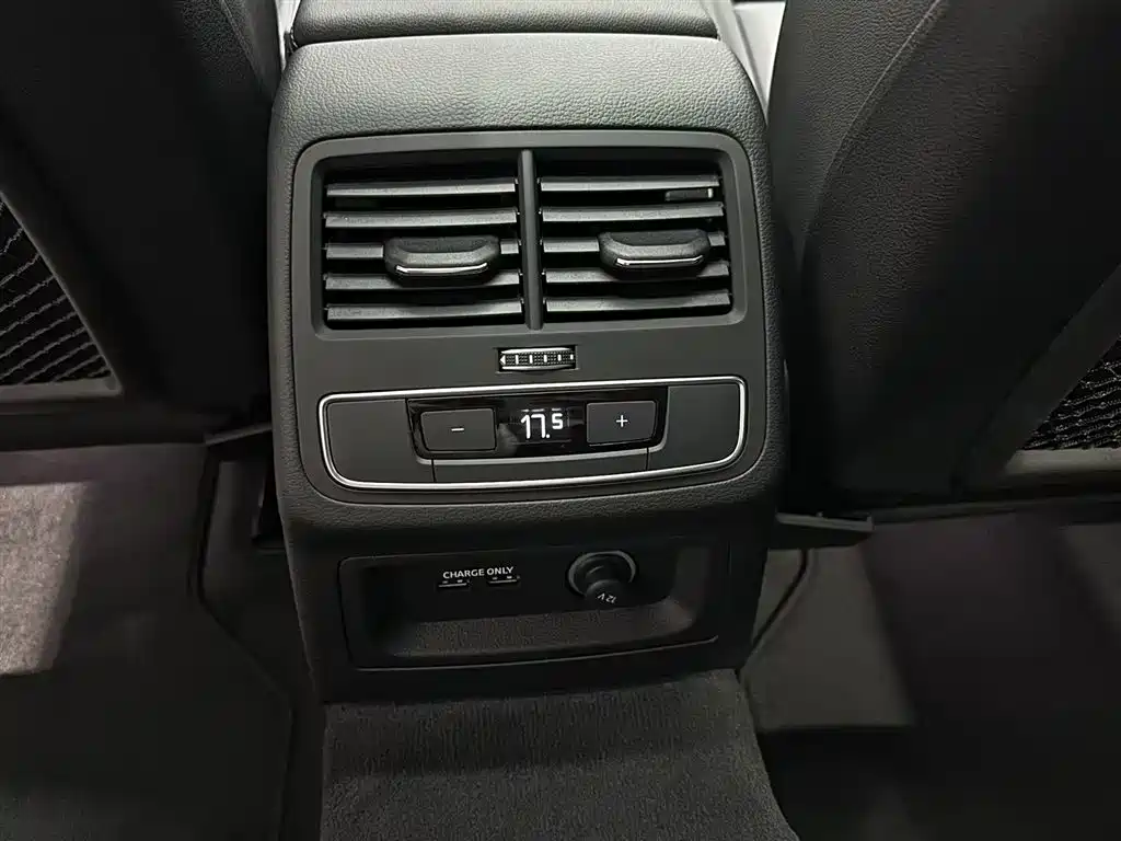 Фото 16 - Audi A5 (Import)
