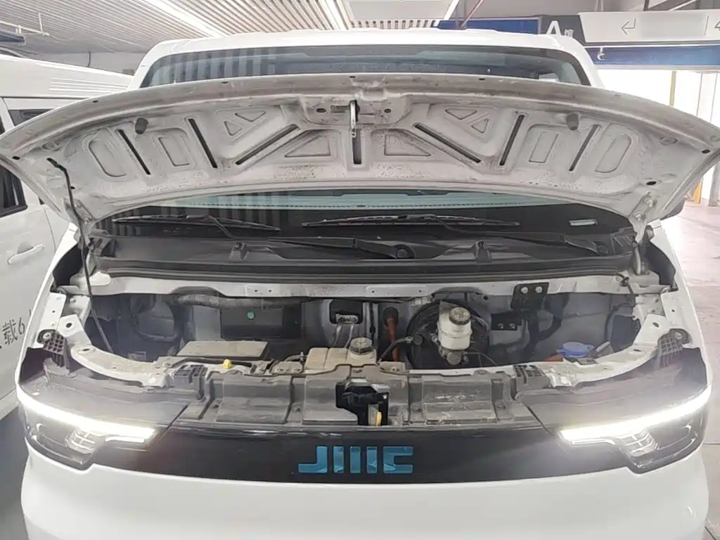 Jiangling E-Fushun 2025 2025 Clear Window Version 41.86kWh Short Wheelbase Low Roof