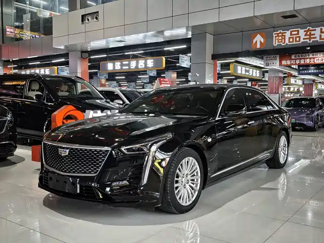 CADILLAC CT6