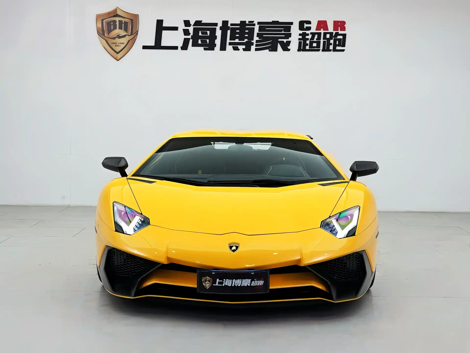 Фото 3 - Lamborghini Aventador