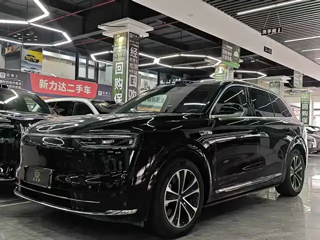 AITO ASK THE WORLD M7