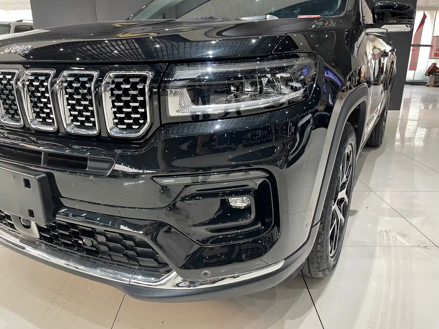 JEEP GRAND COMMANDER