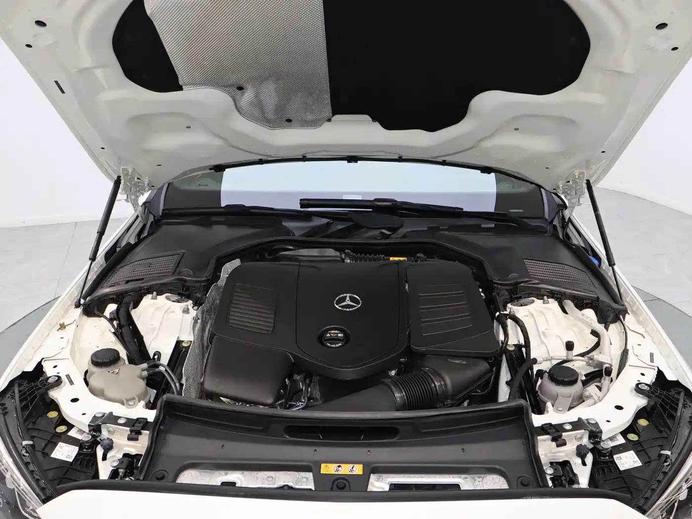 Mercedes-Benz C-Class 2022 C 260 L Sport Edition фото 12