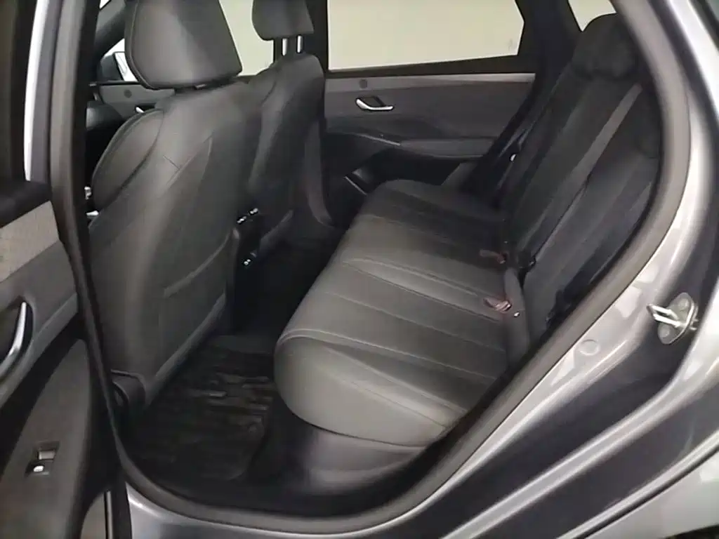 BYD Qin PLUS 2026 2026 DM-i Smart Edition 128KM Progressive