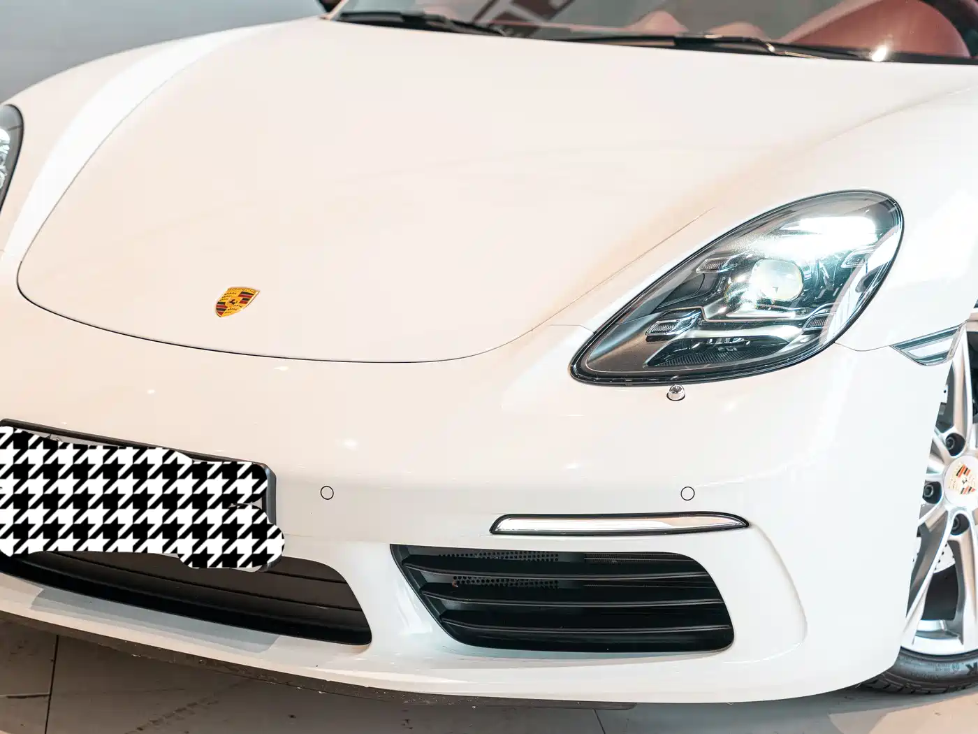 Porsche 718 2022 Boxster 2.0T фото 2