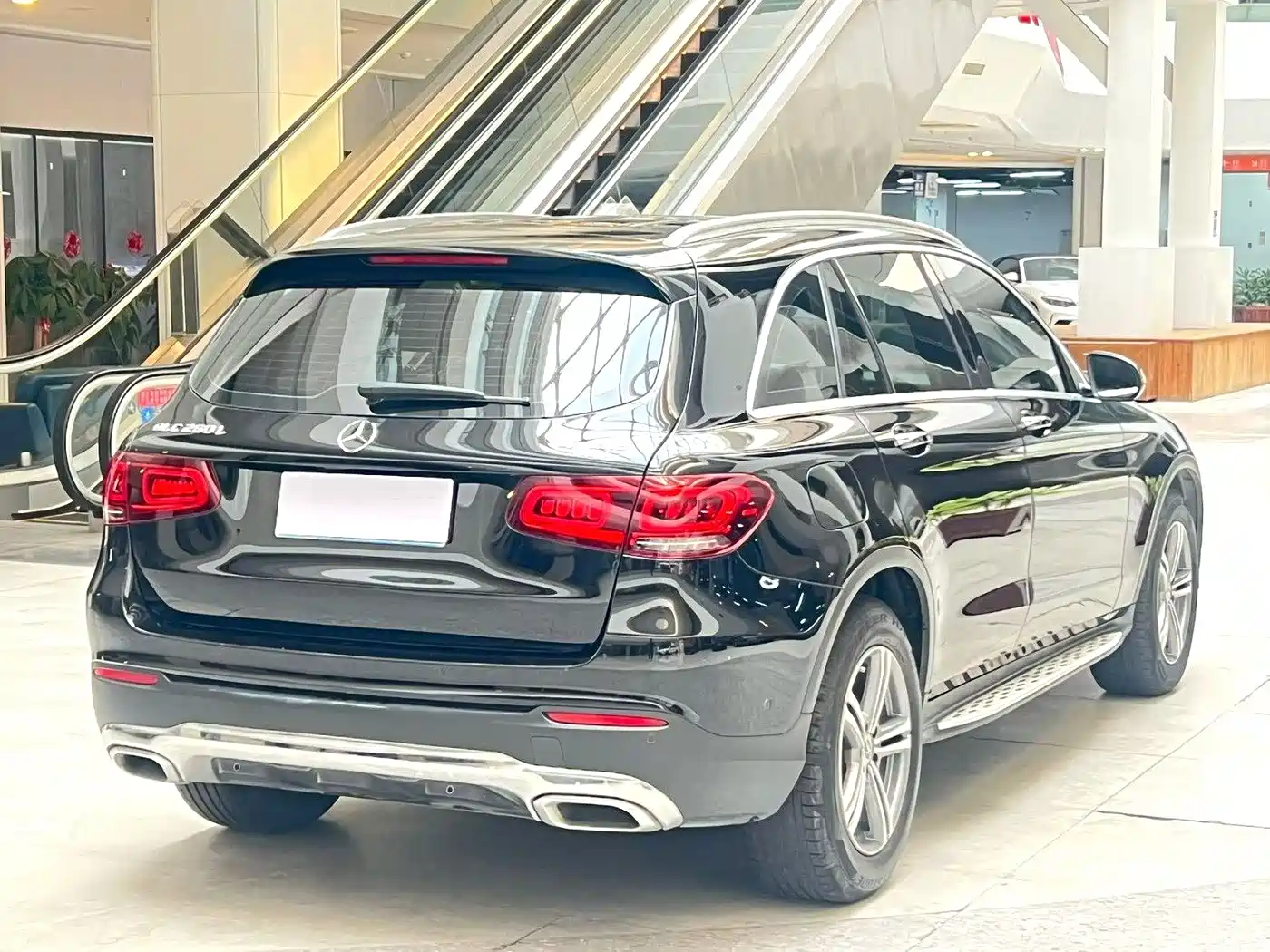 Mercedes-Benz GLC 2021 GLC 260 L 4MATIC Sporty фото 6