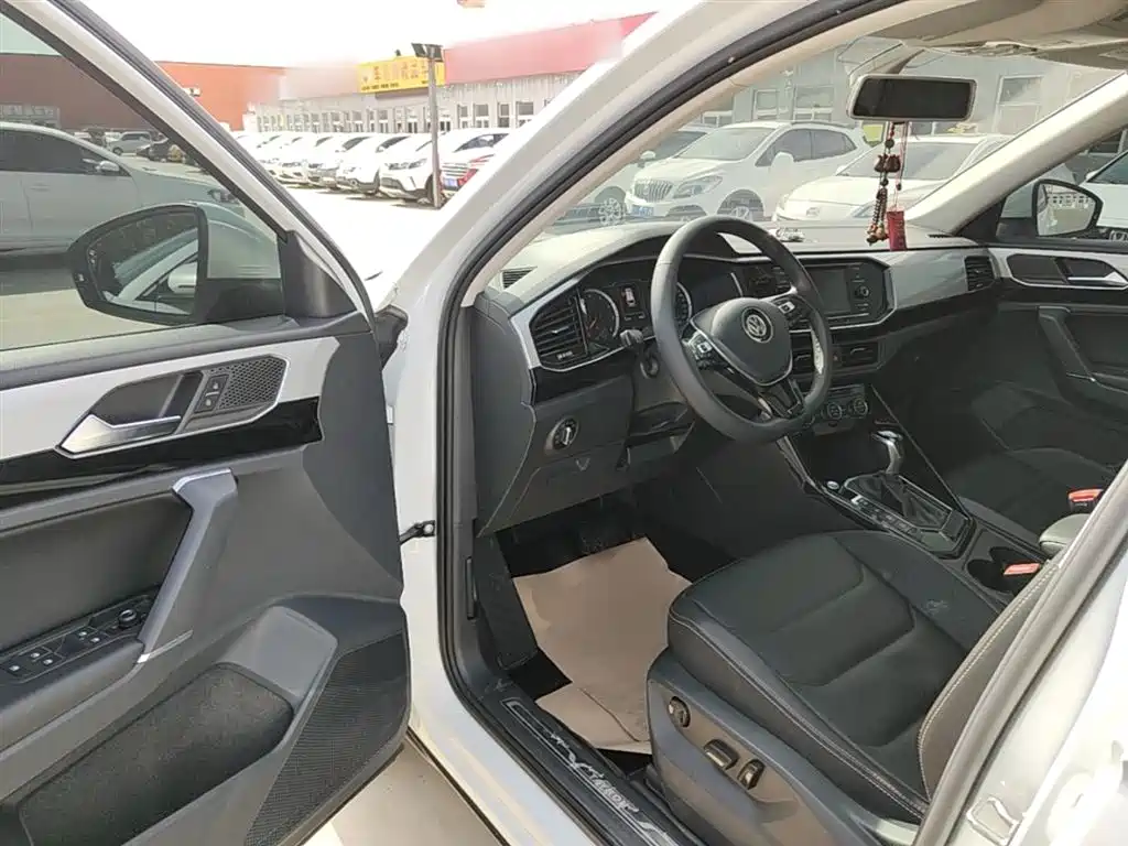 Volkswagen Tayron 2019 Expedition 280TSI 2WD Luxury (China VI) фото 16