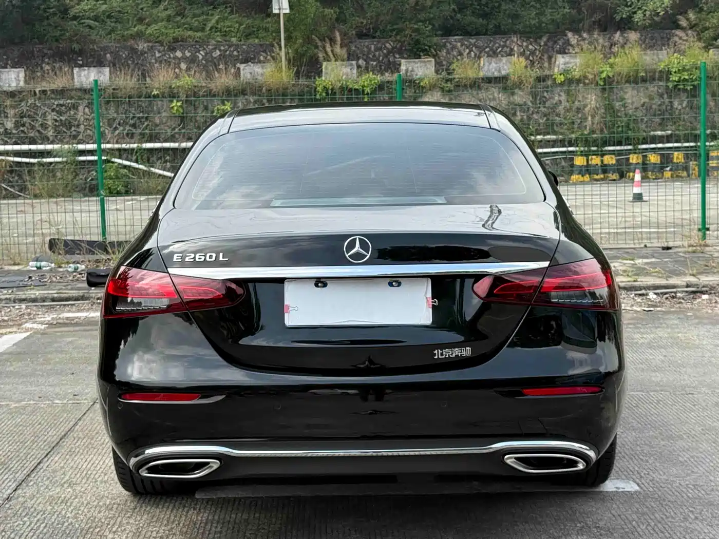 Mercedes-Benz E-Class 2023 E 260 L фото 9