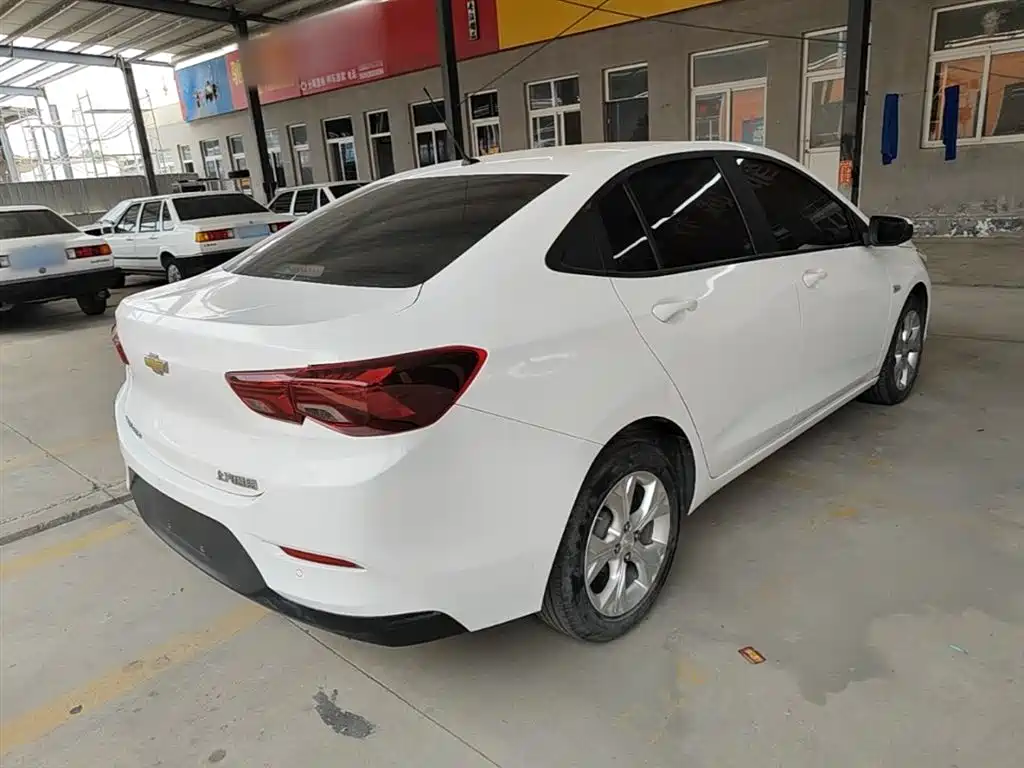 Chevrolet Cavalier 2020 325T Automatic Joy Edition фото 7
