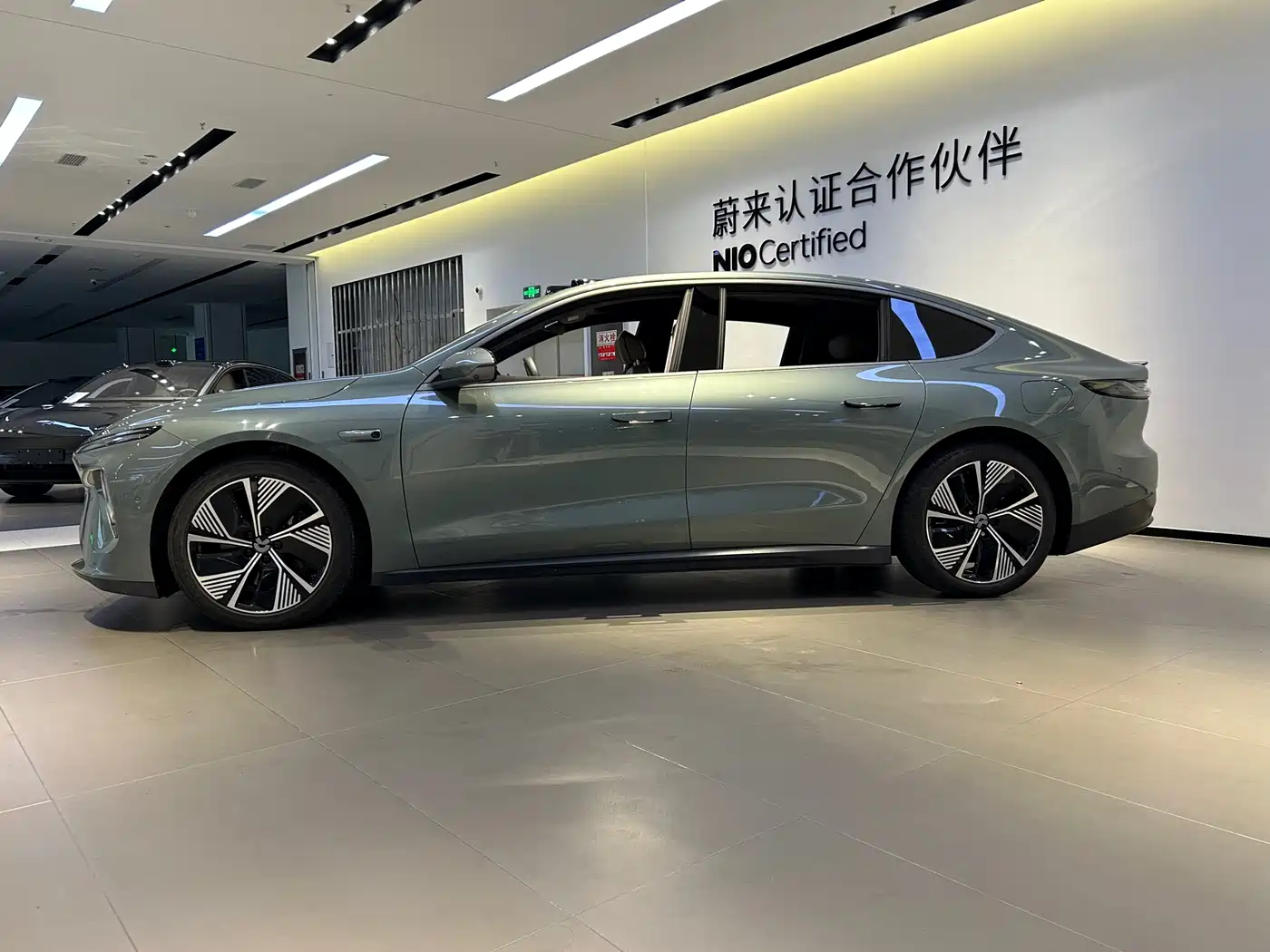 NIO ET7 2022 2022 100kWh Launch Edition