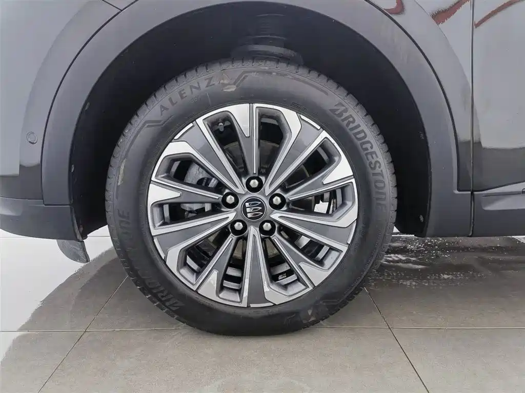 Buick Envision Plus 2025 Enclave Plus 28T 2WD Platinum Edition фото 17