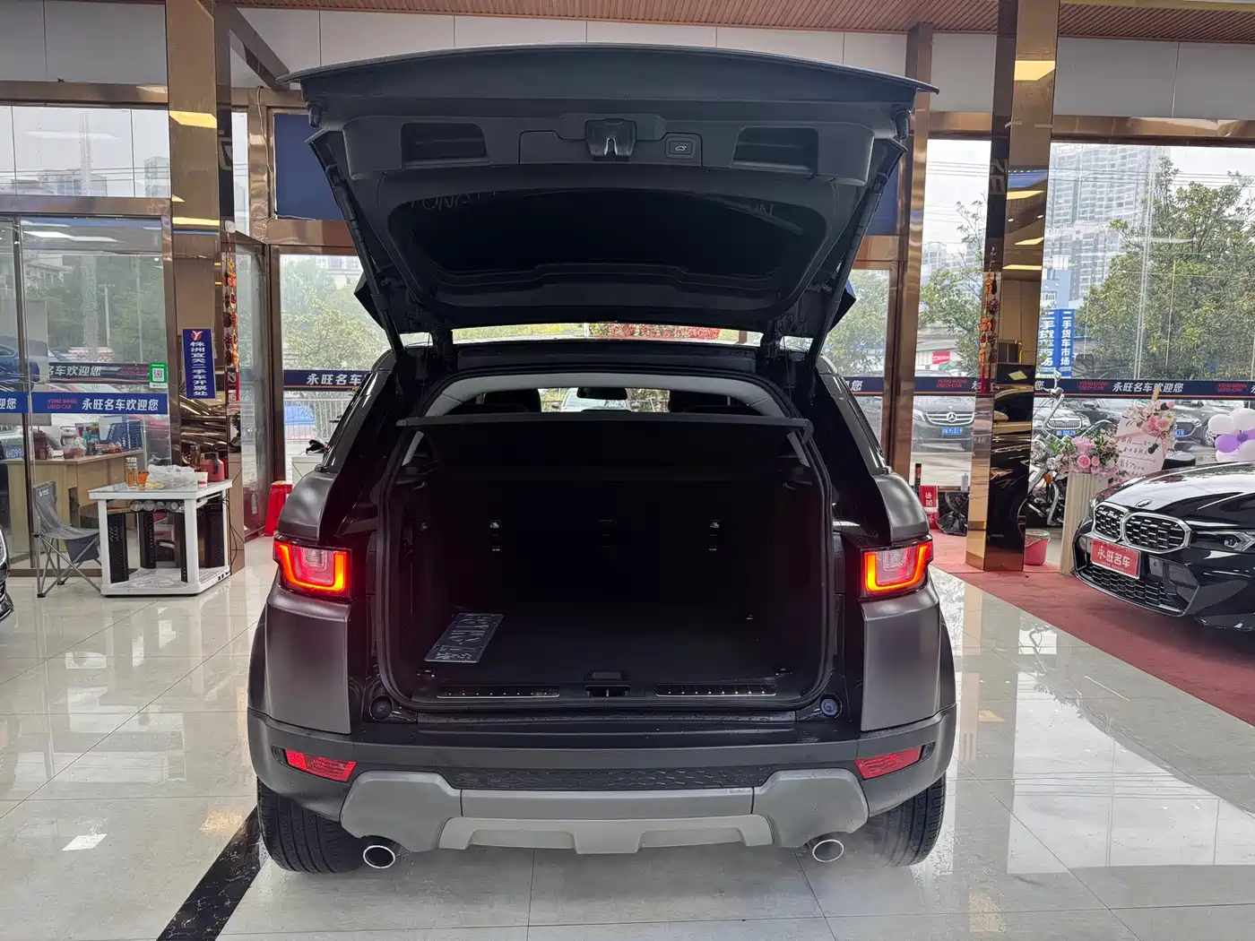 Land Rover Range Rover Evoque 2018 240PS SE Smart Edition фото 14