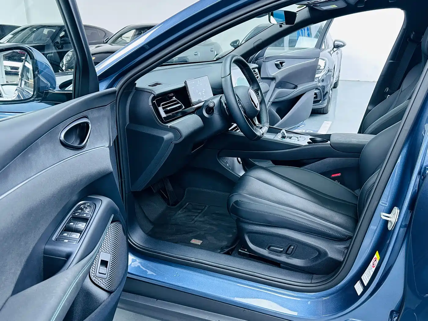 BYD Seal 06 New Energy 2025 DM-i Smart Drive Edition 120KM Luxury фото 4