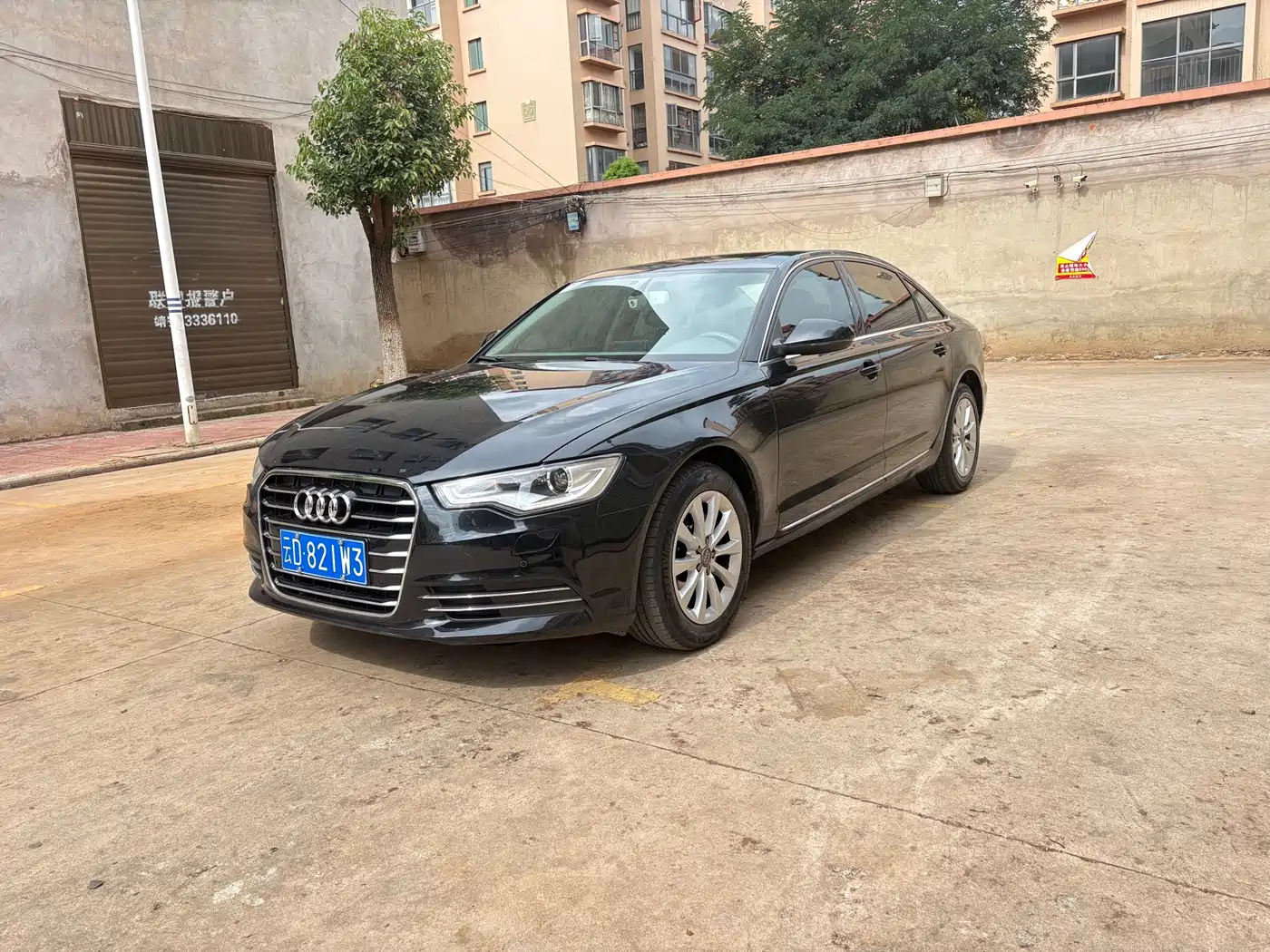 Фото 1 - Audi A6L