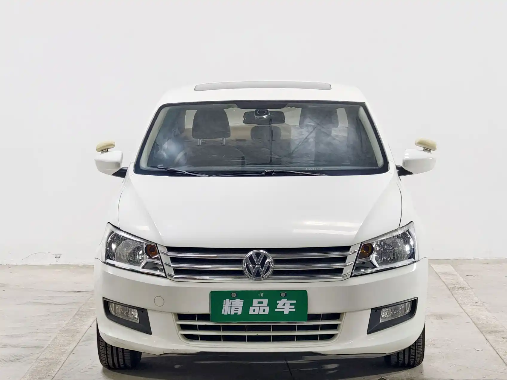 صورة 2 - Volkswagen Santana
