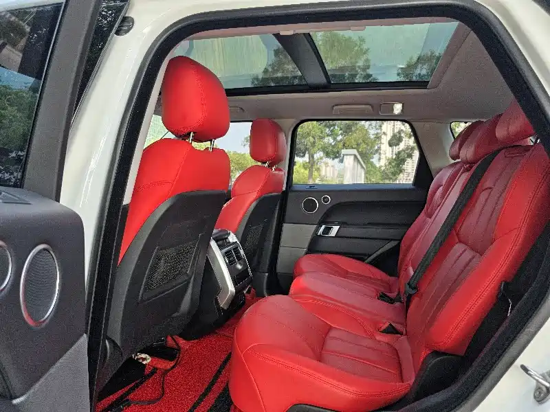 Land Rover Range Rover Sport 2016 3.0 SDV6 HSE фото 5