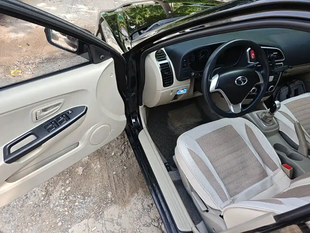 Soueast V3 Lingyue 2018 2015 1.5L Manual Happiness Edition