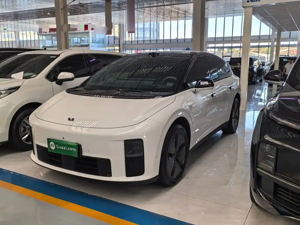 Similar car