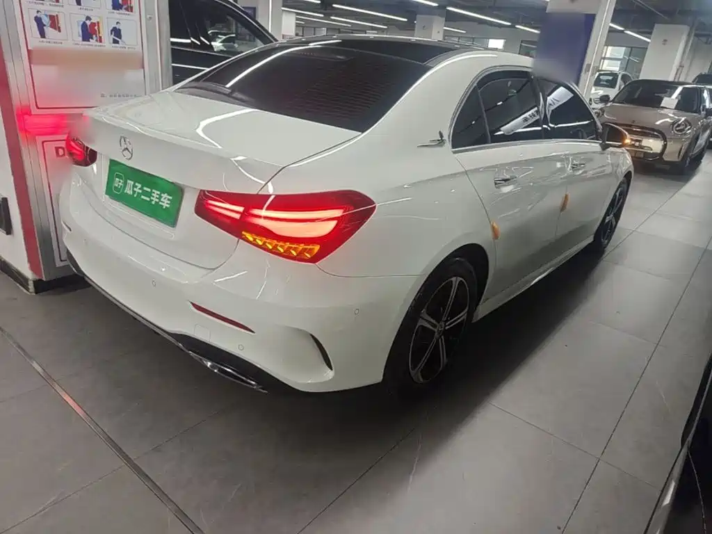 Mercedes-Benz A-Class 2025 2025 A 200 L Fashion Edition