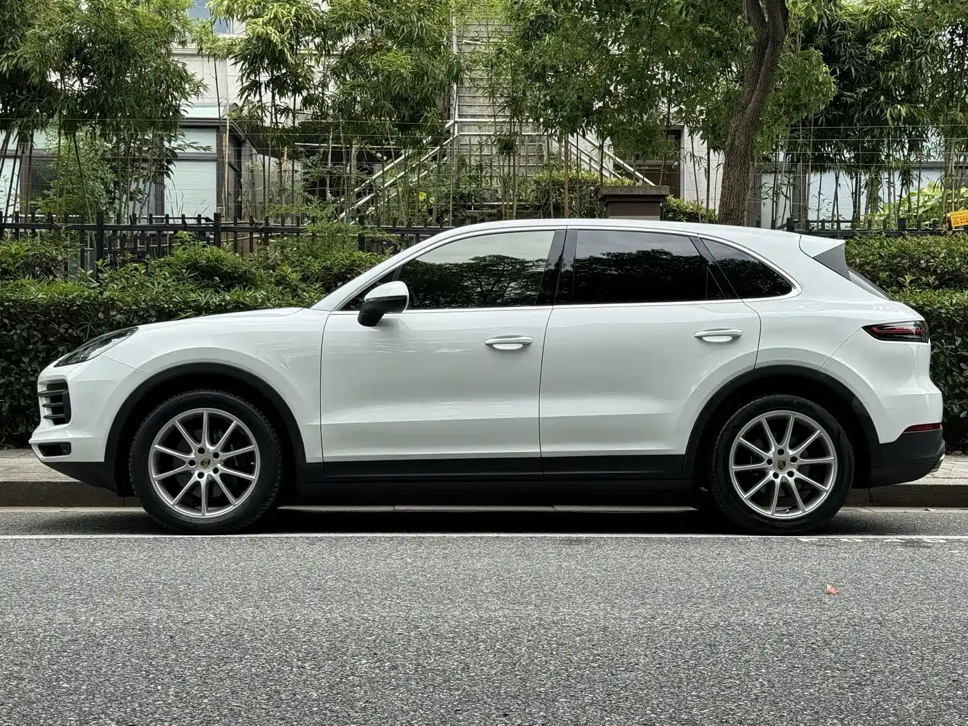 Porsche Cayenne 2019 Cayenne 3.0T фото 3