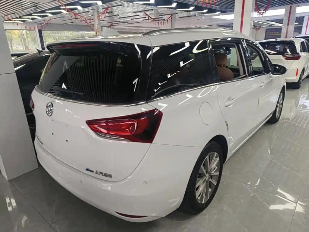 Buick GL6 2022 2021 323T Mild Hybrid Connected Luxury