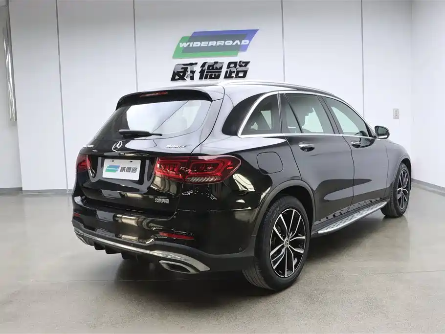 Mercedes-Benz GLC 2020 GLC 300 L 4MATIC Dynamic фото 4