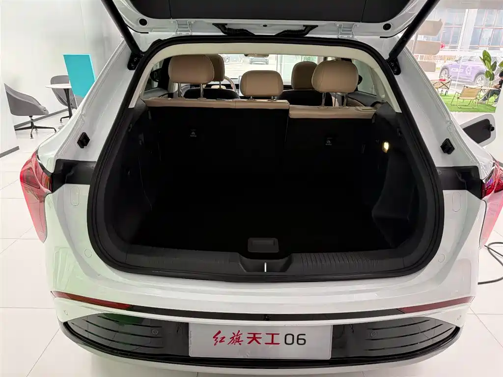 Hongqi HONGQI TIANGONG 06