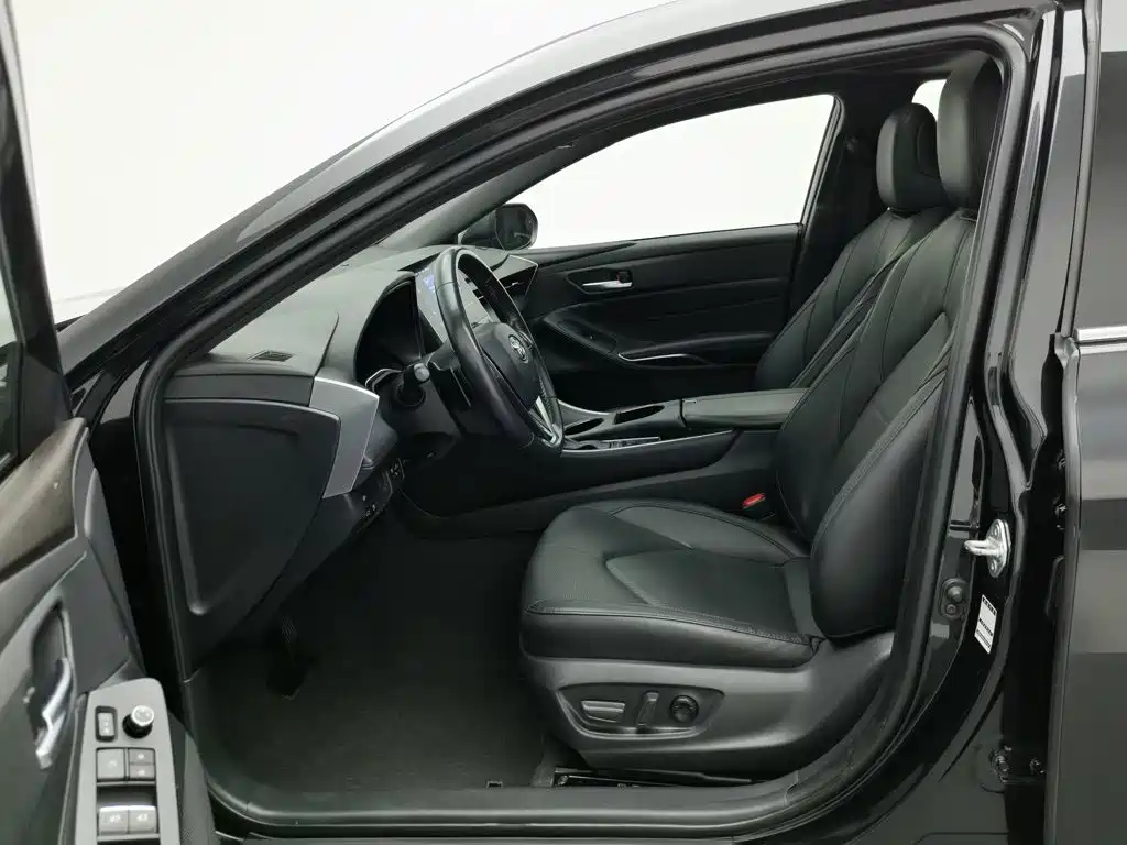 Toyota Avalon, миниатюра 10
