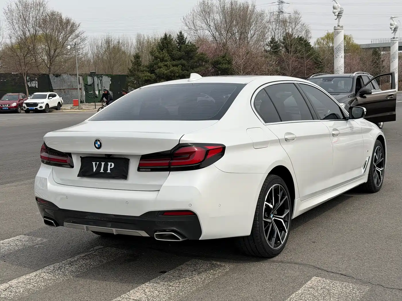 BMW 5 Series 2021 530Li Premium M Sport Package фото 9