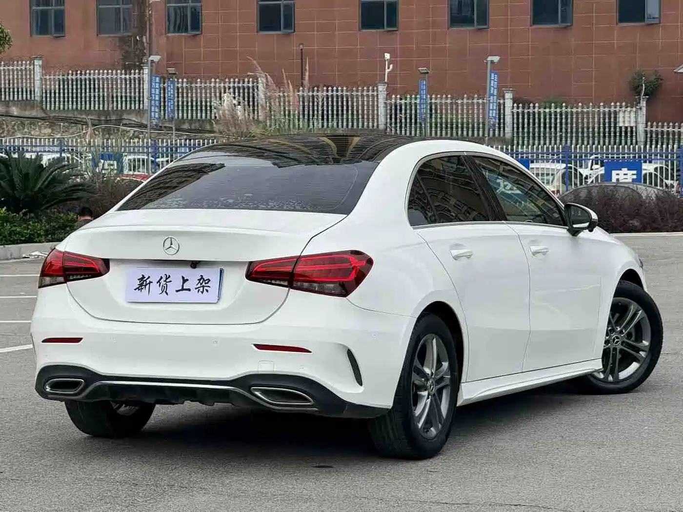 Mercedes-Benz A-Class 2021 A 200 L Sport Sedan Fashion Edition фото 8