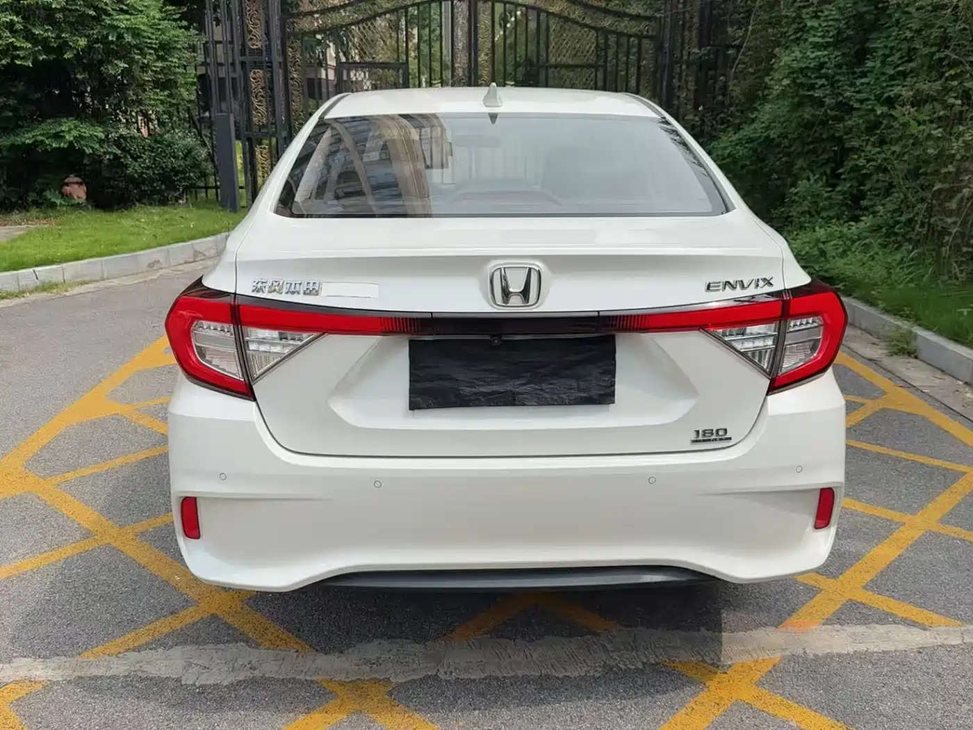 Honda ENVIX 2022 2022 180TURBO CVT Premium Edition