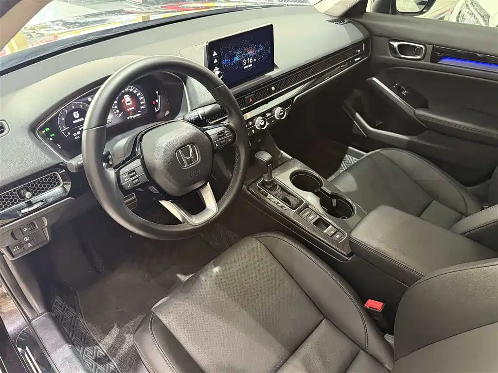 Honda Integra 2025 2023 240TURBO CVT Phantom Night Luxury Edition