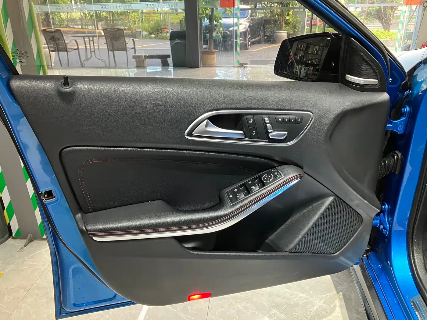 Mercedes-Benz A-Class AMG (Import) 2016 AMG A 45 4MATIC фото 11