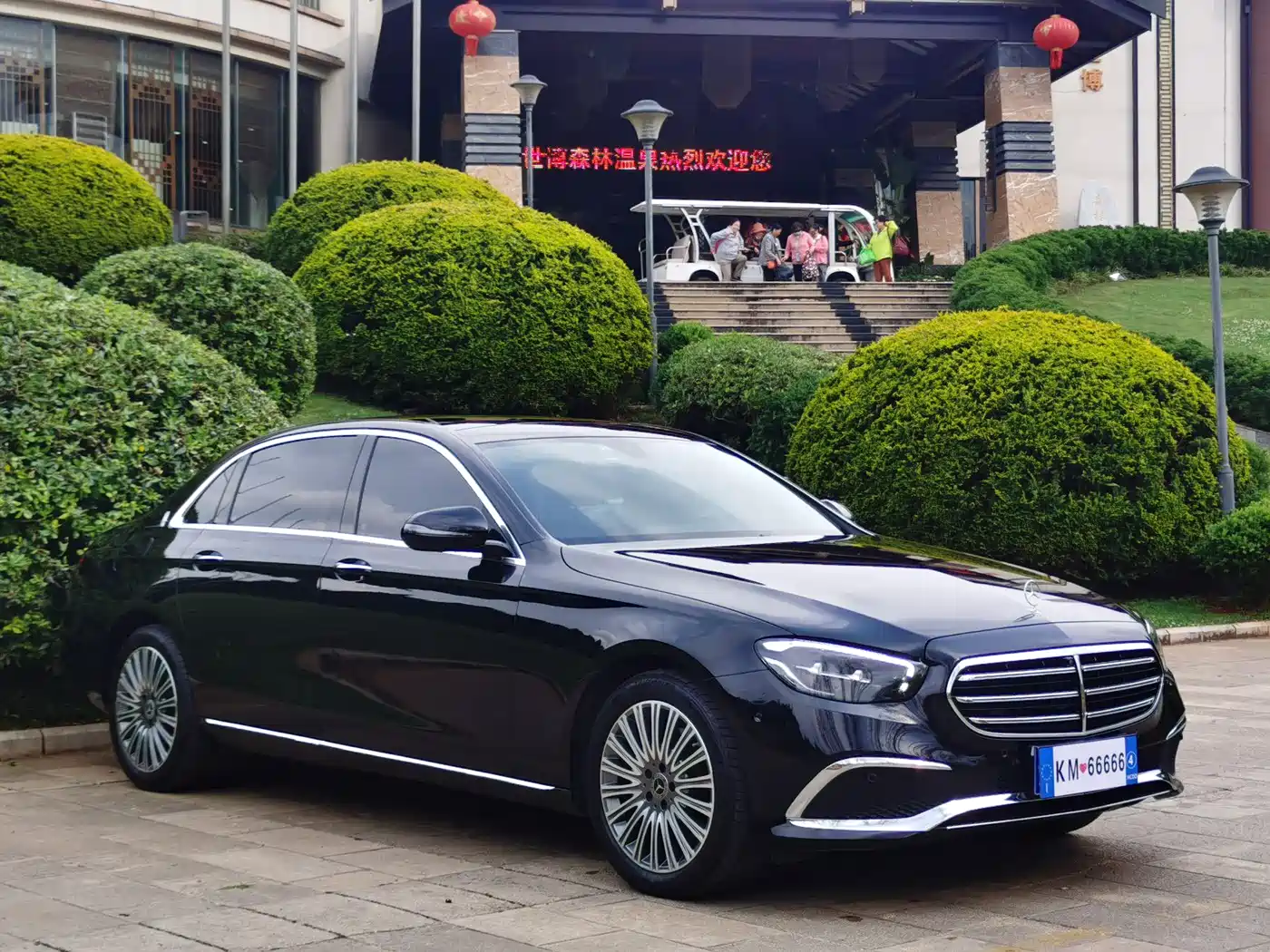 Mercedes-Benz E-Class 2023 Facelift E 300 L Fashion фото 3