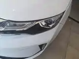 Photo 5 - Geely Emgrand GL