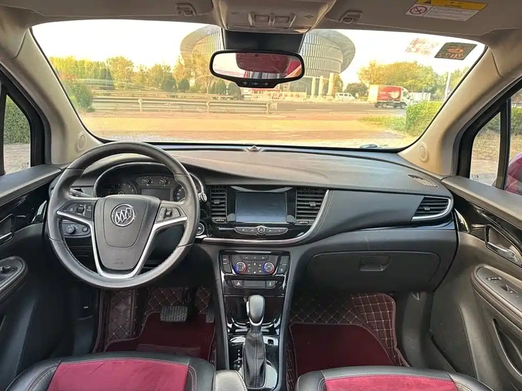 Фото 9 - Buick Encore