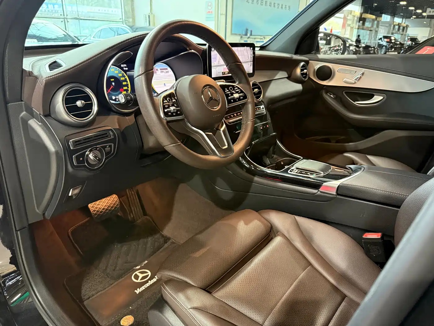 Mercedes-Benz GLC 2022 Model GLC 260 L 4MATIC Dynamic Edition фото 5