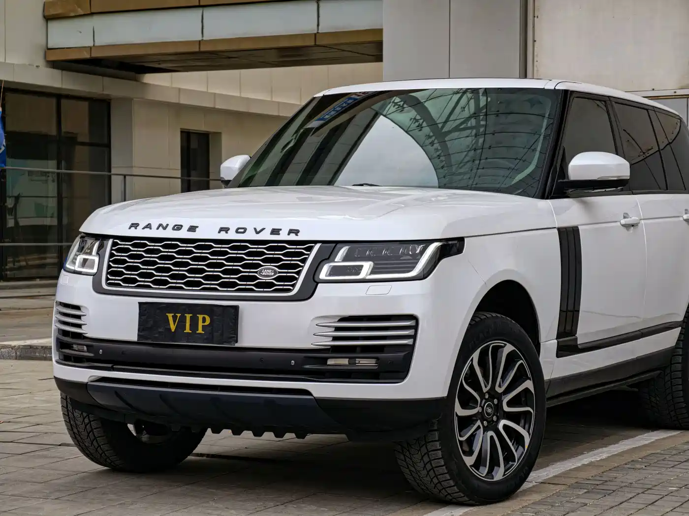 Land Rover Range Rover 2015 3.0 SC V6 Vogue фото 4