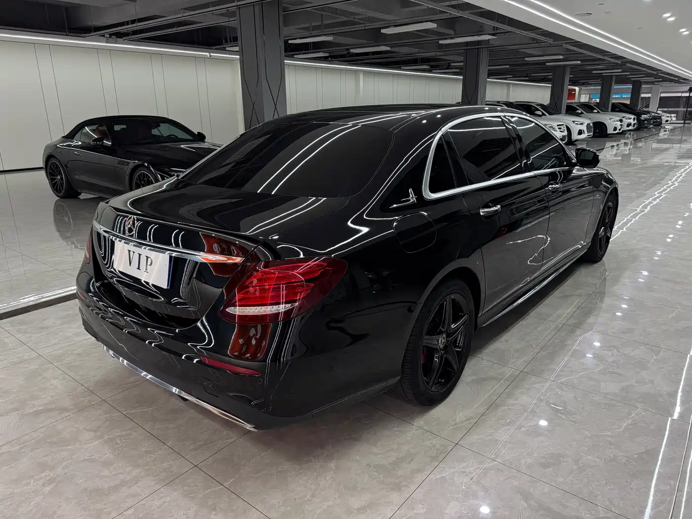Mercedes-Benz E-Class 2020 Facelift E 300 L Sport Exclusive фото 4
