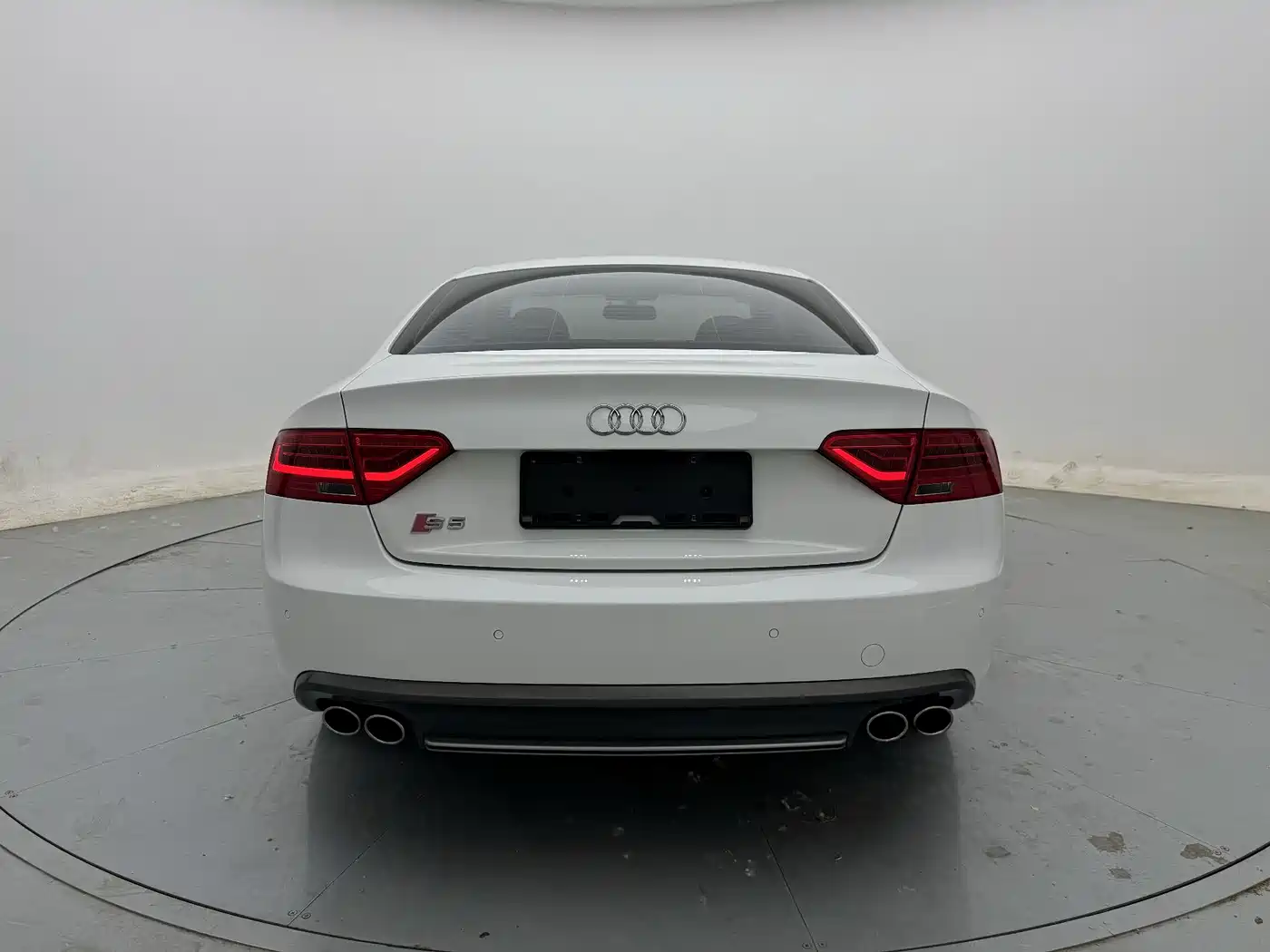 Audi A5 (Import) 2013 Coupe 40 TFSI Style Edition фото 6