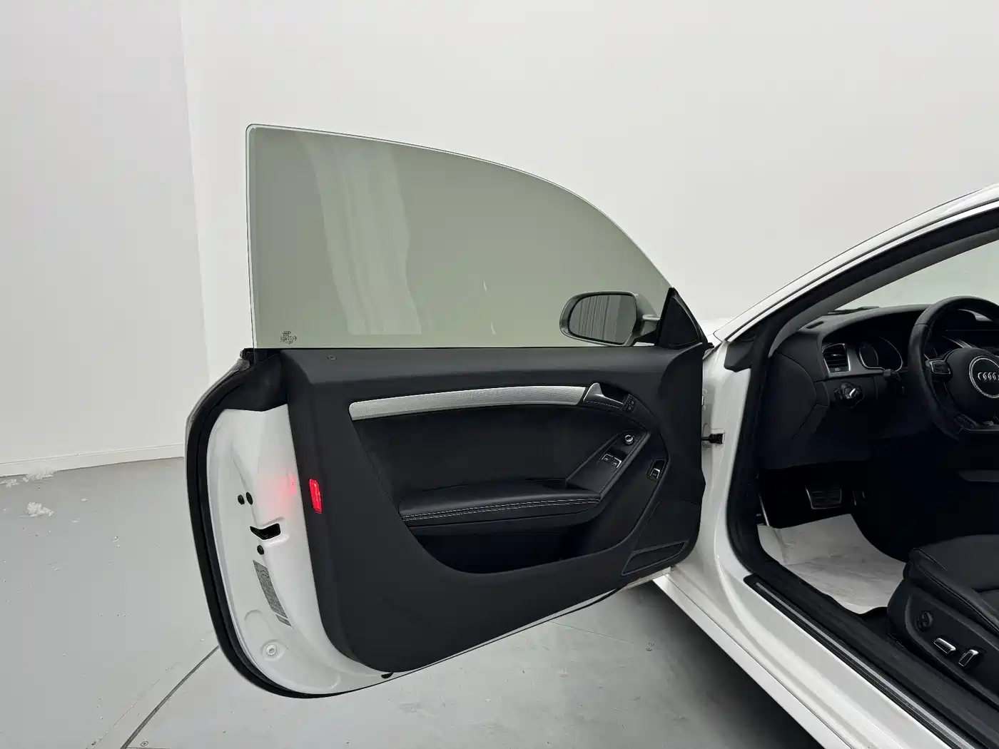 Audi A5 (Import) 2013 Coupe 40 TFSI Style Edition фото 17