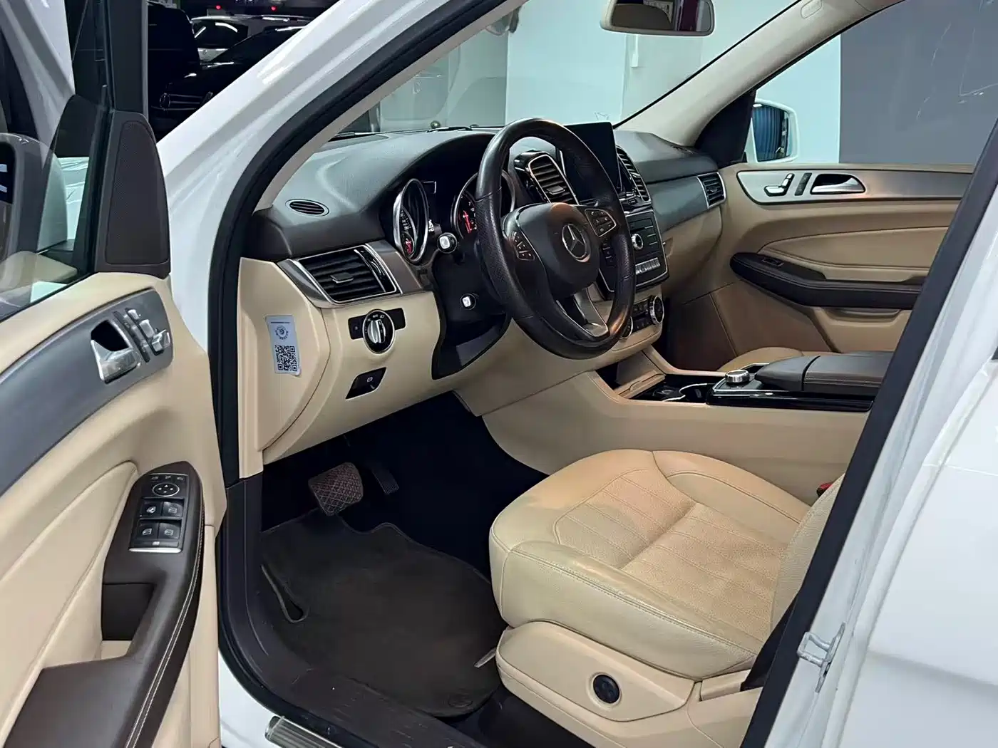 Mercedes-Benz GLE 2015 GLE 320 4MATIC фото 7