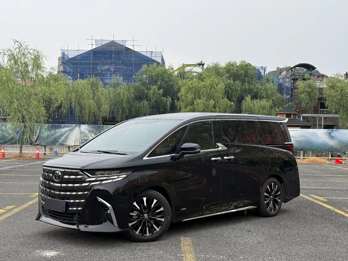 Toyota Vellfire 2023 2024 Crown Hybrid 2.5L Premium Edition