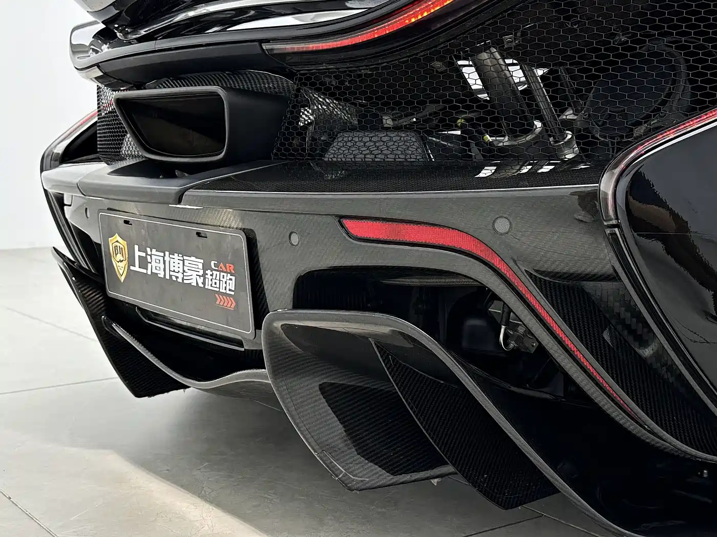 McLaren P1 2018 2014 3.8T Standard
