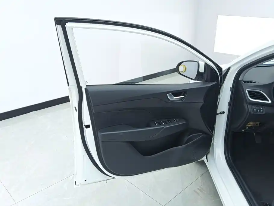 Hyundai Verna 2021 2020 1.4L Manual GLS Cool Edition