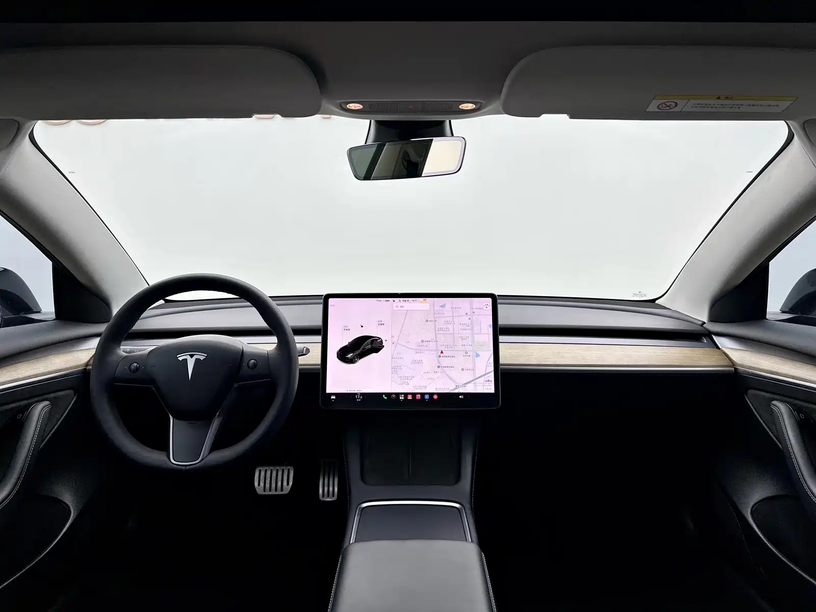 Фото 5 - Tesla Model 3