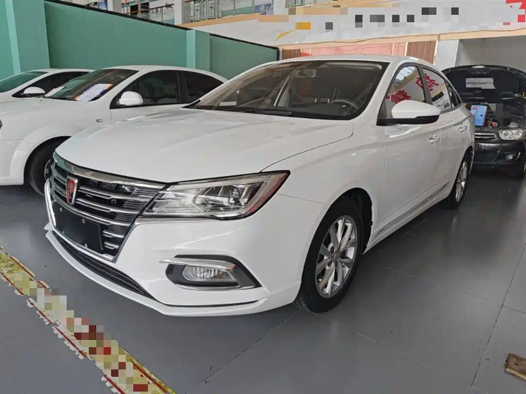 Roewe i5 2020 1.5L Manual 4G Connected Premium Edition