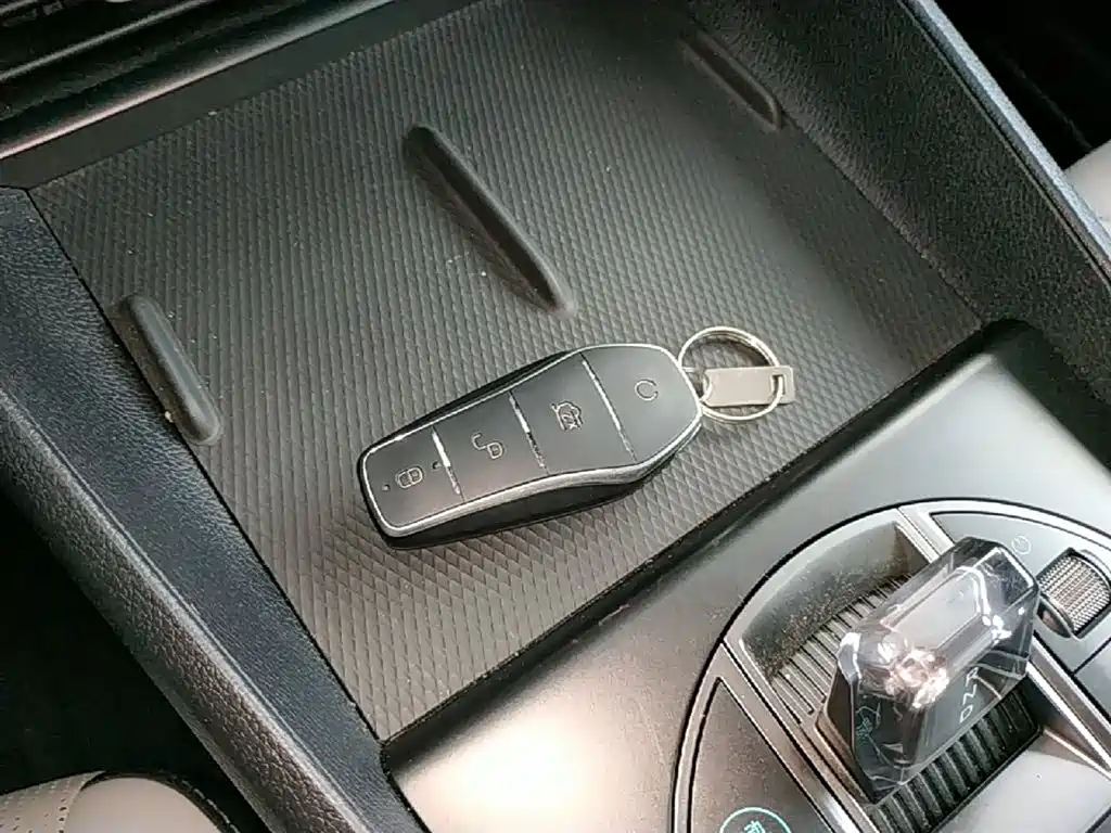 BYD Hai Bao 05 DM-i 2025 DM-i Smart Driving Edition 120KM Flagship фото 9
